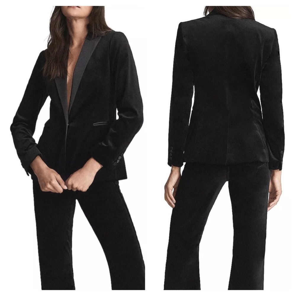 Black Velour Blazer Jacket by Express is NWT. Size 4